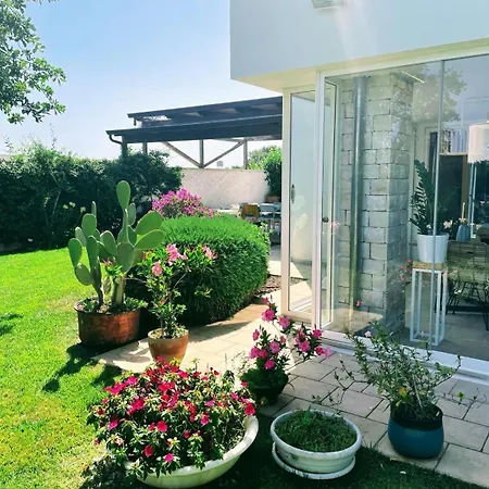 Flora Polignano a Mare